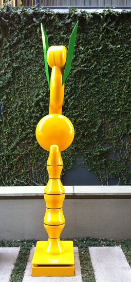 EDOARDO VILLA, THE FRIENDS (STANDING FIG XIII YELLOW )
2006, STEEL & PAINT