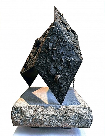 GERHARD MARX, STANDING GROUND
2024, BRONZE